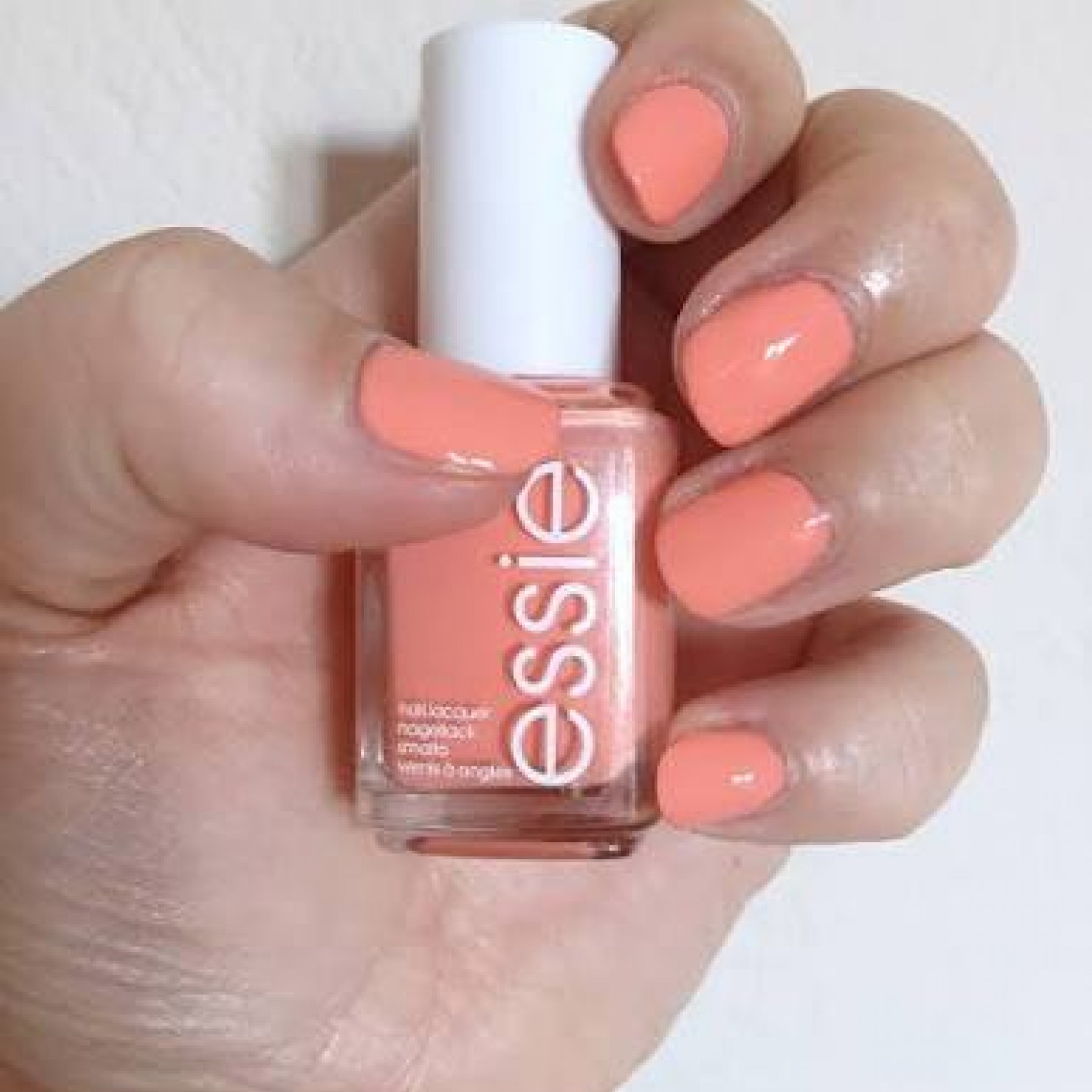 Essie Βερνίκι ΝυχιώνPeach Side Babe 979, 13.5ml