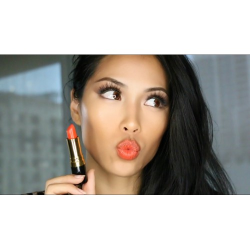 Revlon Super Lustrous Lipstick στην απόχρωση Creme 677  Siren 4.2g